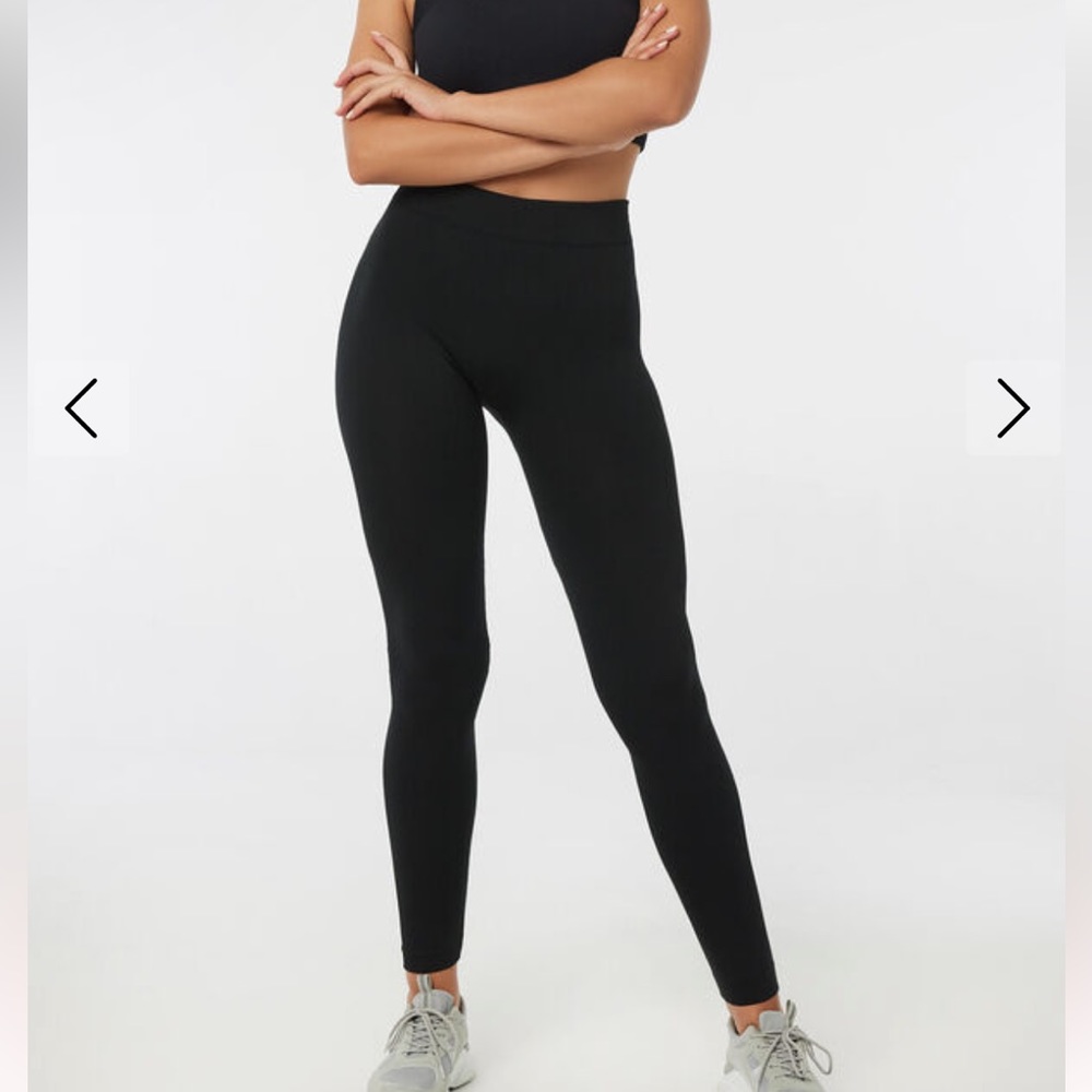 NWT! Ardene Seemless Fleece Lined Leggings